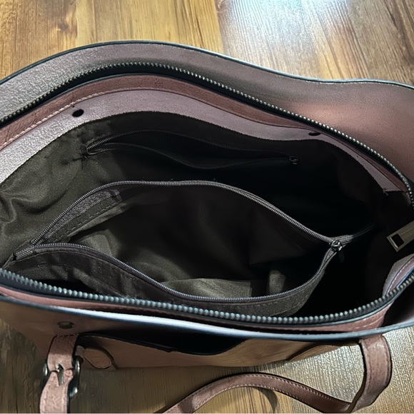 Very pretty pale pink handbag/purse - Picture 2 of 6